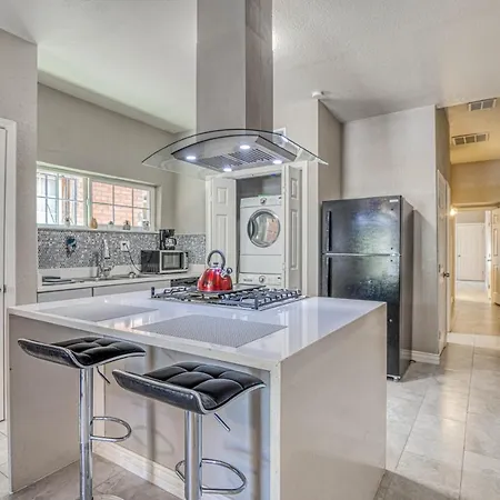 Close To All, Restful Duplex A In Downtown, Utep, Hospitals